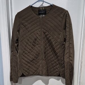 📚  Lucky Brand Women's Quilted Olive Green Lightweight Puffer Jacket BOOK SALE